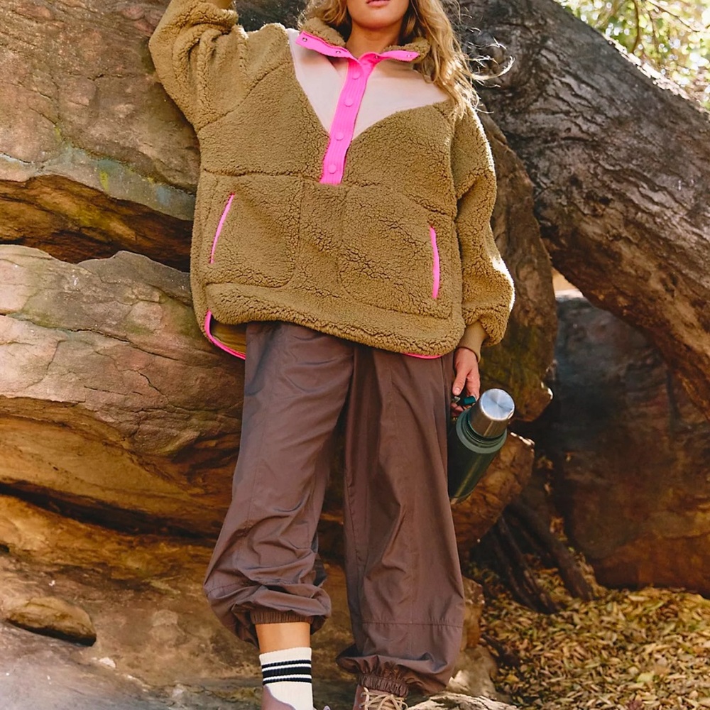 NWT- Fall To Rise Fleece Quarter Snap 
Size - M